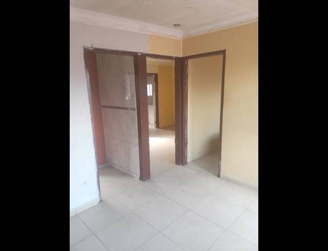 2 BEDROOM HOUSE FOR SALE IN DOBSONVILLE